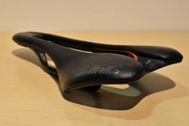 セラ　イタリア selle ITALIA カーボン サドル SLR BOOST_画像2