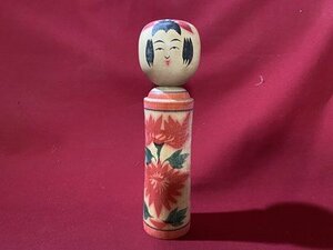 ｃ◆**　鳴子 こけし　１点　すづ子作　佐藤すづ子　郷土玩具　木地玩具　民芸品　コケシ　KOKESHI　置物　約21㎝　/　B23上