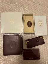 2点セット　must de Cartier マスト ドゥ カルティエ　キーケース　二つ折り財布　レザー　コンパクト ウォレット　ギャランティ　箱付き_画像1