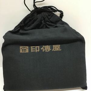 印傳屋 INDEN-YA レザー 鹿革 キャレー柄 ポーチ ブラック【未使用】