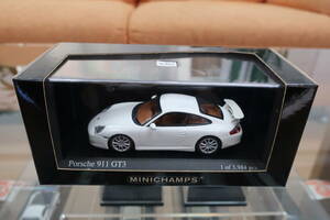 ポルシェ 911 （991） GT3 2012 イエロー （1/43スケール MINICHAMPS 410062021）