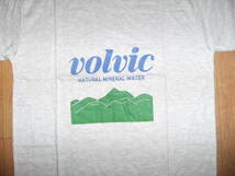 非売品★未使用★企業物 NATURAL MINERAL WATER volvic ナチュラル ミネラルウォーター ボルビック Tシャツ L★飲料水 登山 アウトドア_画像2