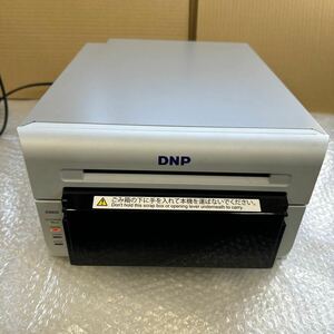 美品　DNP 大日本印刷 昇華型プリンター DP-DS620 フォトプリンター 写真プリント 【現状品】電源コード付属　