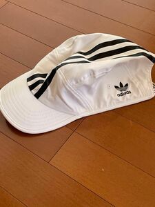 adidasキャップ