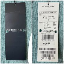 【BURBERRY】 タグ付き 春色 タートルネックノースリーブニット_画像8