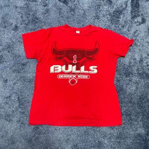 NBA CHICAGO BULLS（ブルズ）1 Derrick Rose 半袖Tシャツ メンズサイズM デリックローズ