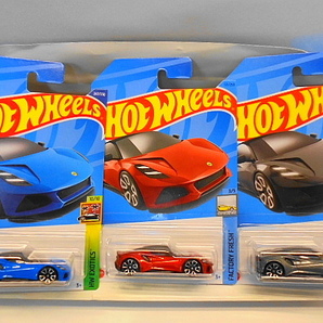 Hotwheels ロータス エミーラ ホットウィール ミニカー 3台セットの画像1