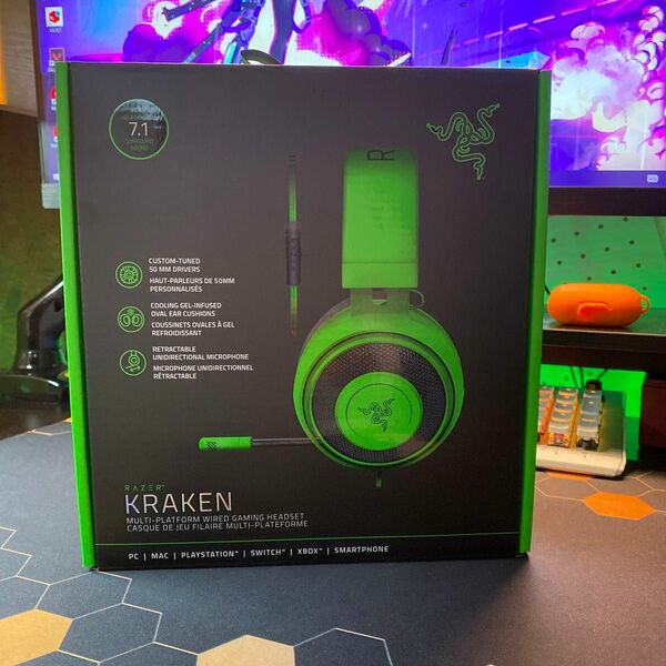 RAZER KRAKEN のゲーミングヘッドセットです。 動作確認済み。付属品完備