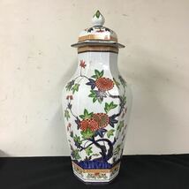 有田焼 HANDPAINTED 輸出用 白磁色絵金彩花瓶 白瓷絢爛豪華沈香壷 高さ49cm ハンドペインテッド 飾り壷 飾壷 壺 高級花瓶 輸出用 花器 香道_画像4