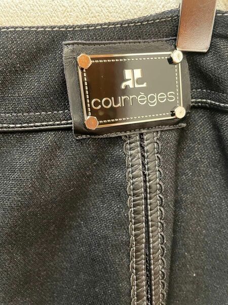 COURREGES（クレージュ) ビジュー　フェイクレザー　スカート