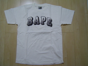 ア ベイシング エイプ A BATHING APE BAPE