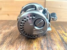 ■ 美品 SHIMANO シマノ CALCUTTA CONQUEST BFS HG 17カルカッタコンクエスト レフティ 左巻き ベイトリール 外箱付 釣具 ★_画像4