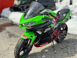 ●実働! Kawasaki カワサキ Ninja400 ニンジャ400 EX400G 2018年モデル カスタム アルマイト　カーボンタンクガード 札幌発