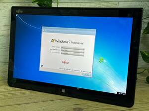 富士通 ARROWS Tab Q704/H [Core i5 4300U 1.9GHz/RAM:4GB/SSD:128GB/13インチ]Windows 7 タブレットPC動作品 ※ジャンク品扱い