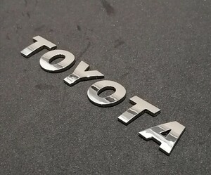 新品　トヨタ　TOYOTA　ロゴ　フロント　リア　エンブレム　メッキ リアエンブレム フロントエンブレム メッキ 外装