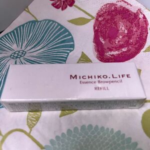 ミチコドットライフ　エッセンスブロウペンシル　レフィル　ナチュラルグレイ　MICHIKO.LIFE 新品未開封 ①