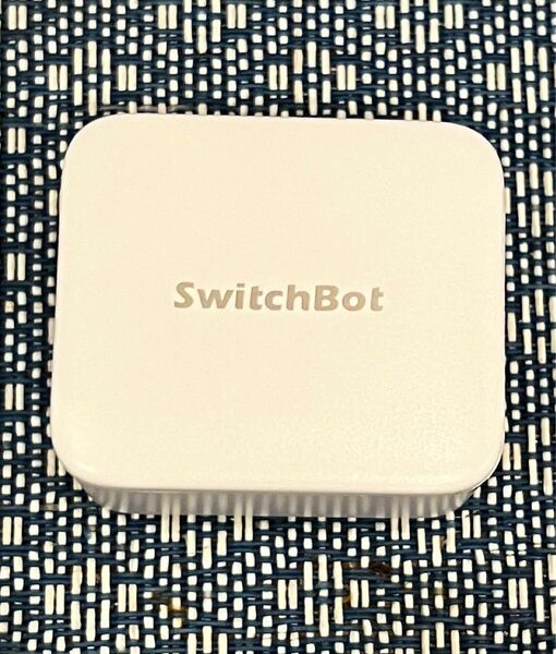 SwitchBot ボット　指ロボット　スマートスイッチ