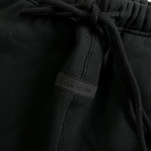 Fear of God フィアーオブゴッド Essentials Patch Sweatpants Jet Black スウェットパンツ 黒 Size 【M】 【新古品・未使用品】 20789074_画像3