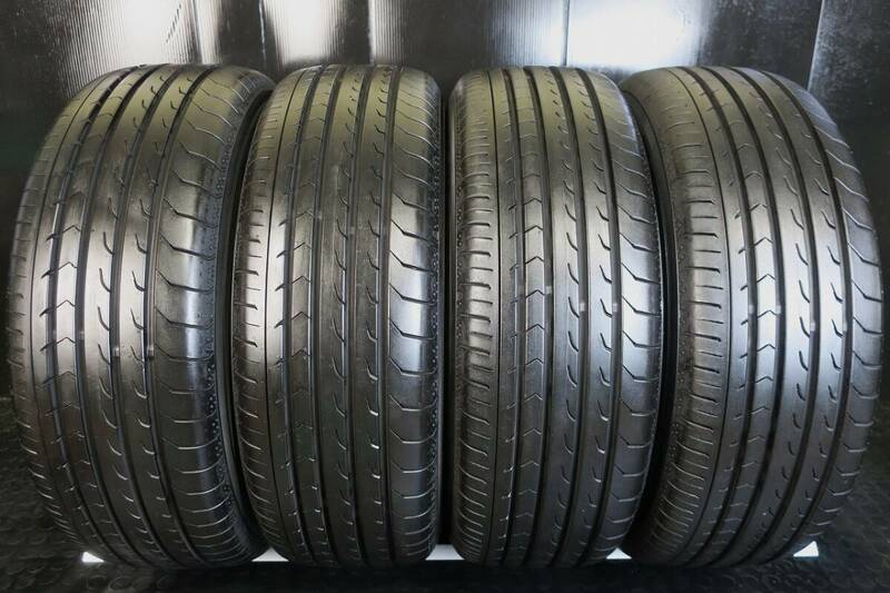 ◆ほぼ新品・イボ付き◆2022年製 国産 205/65R15 ヨコハマ ブルーアース -RV RV03 格安4本SET パンクなし 迅速発送/手渡し 交換作業も可