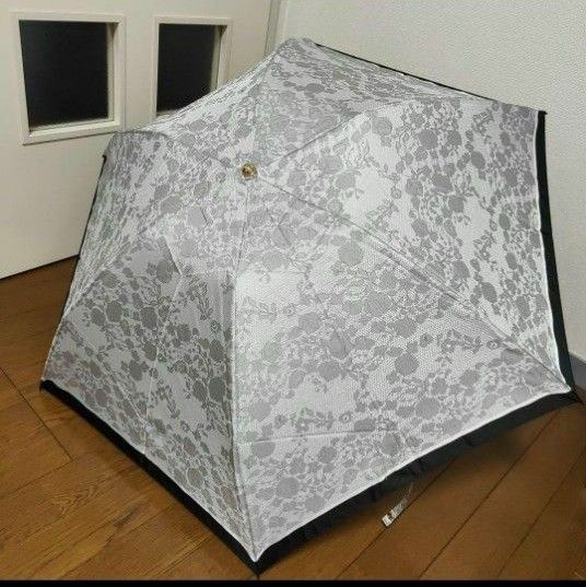【新品】ランバンコレクション　折り畳み　雨傘