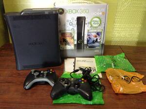 Microsoft Xbox360 Xbox console 2controllers w/box tested マイクロソフト Xbox360 本体1台 コントローラ2台 箱説明書付 動作確認済 D350