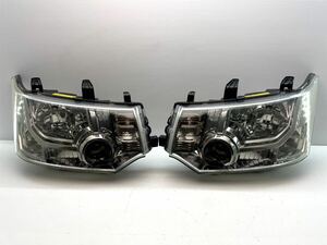 三菱 デリカD:5 / D5 CV5W CV1W CV2W CV4W 純正 HID ヘッドライト 左右セット バラスト バーナー付 KOITO 100-87918 (X108)