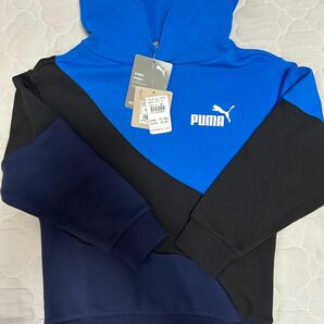 【最終お値下げ】PUMA プーマ　トレーナー　新品タグ付き　130センチ