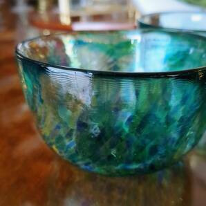 a364 びいどろ和ガラスボウル10.5㎝ きらきらと緑、青色が織りなす幻想的な美しさ、伝統ガラス工芸を日常に サラダ、デザート多用椀にの画像6