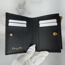 極美品 クリスチャンディオール ディオール カロ ダリアウォレット カナージュ レザー 二つ折り財布 財布 黒 レディース S5173UWHC_画像7