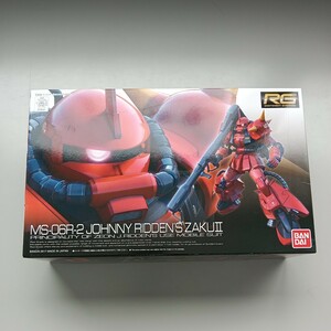 バンダイ RGガンダム 機動戦士ガンダム 26 MS-06R-2 ジョニー・ライデン専用ザクII 完成品 プラモデル