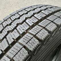 スタッドレスタイヤ2本セット　DUNLOP WINTER MAXX SV01(ダンロップ ウィンターマックス)　165R13 6P.R. LT　2022年製　4/8ミリ_画像3