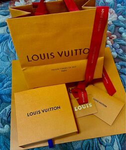 ルイヴィトン LOUIS VUITTON BOX 紙袋 リボン ショッパー