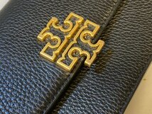 極美品　TORY BURCH 　トリーバーチ　チェーンショルダーバッグ　クラッチバッグ　ブラック×ゴールド　レザー_画像7