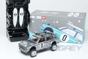 【レア！チェイス】Kaido House x Mini GT 1/64 ダットサン DATSUN KAIDO 510 ワゴン 4x4 ウィンター ホリデー KHMG092