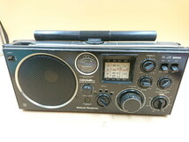 Y3-403 　National Panasonic RF-1130 ナショナル パナソニック クーガー BCLラジオ 4バンド ブラックカラー レトロ_画像1