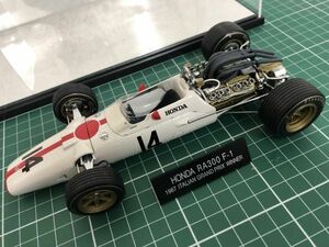 HONDA RA300 F-1 1967 ITALIAN GRAND PRIX WINNER 1/20スケール ミニカー メーカー不明 / ホンダ レーシングカー 模型 い822a