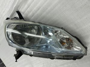 ★フリード★GP3★右ヘッドランプユニット★HID★中古★