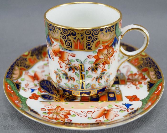 Copeland Handbemalte Kaffeetasse und Untertasse im Imari-Stil mit Blumen- und Goldmuster, ca. 1851-1885, Antiquität, Sammlung, verschiedene Waren, Andere