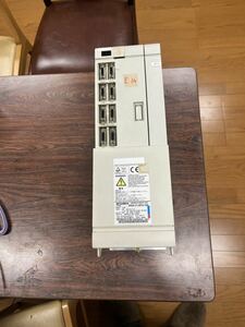 E14 三菱 MITSUBISHI SPINDLE DRIVE UNIT MDS-C1-SPH-150 15kw DATE 2005 電源確認済み