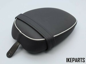 美品 トライアンフ TRIUMPH　スピードマスター 2018年 純正 タンデムシート ピリオンシート 「T2307223」 A309J0243