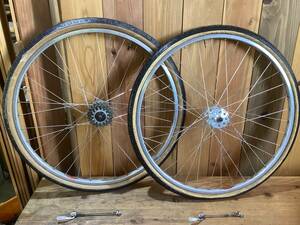  CAMPAGNOLO カンパ ヌーボレコード　ラージハブ 丸穴　super champion スーパーチャンピオン　650 前後ホイール　中古