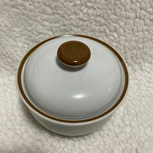 美品 新品同様 Colonial Stoneware コロニアルストーンウェア 調味料入れ 保存容器 砂糖 梅干し 陶器 シュガーポット 蓋付き 小鉢 佃煮