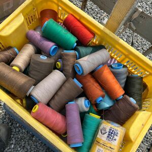 t3-493 ミシン糸 大量　まとめて　使いかけ糸 10kg以上　縫製 裁縫 ハンドメイド　保管品