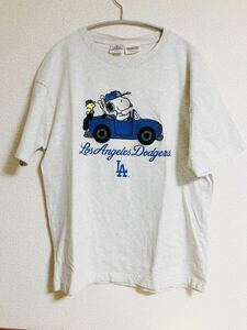 ドジャース　スヌーピー　MLB ×PEANUTS /ピーナッツコラボ　スヌーピーTシャツ 完売品