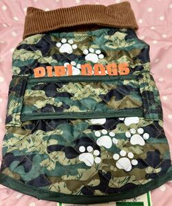 犬服アウター 犬服ダウン いぬの服 ベスト PiPi Dogs サバイブ　0号　0size 超小型犬 チワワ　ティーカッププードル　迷彩柄　足跡　カーキ