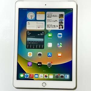 Apple SIMフリー iPad (第5世代) シルバー 32GB MP1L2J/A Wi-Fi+Cellular iOS16.7.7 アクティベーションロック解除済