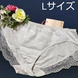 L◆トリンプ　アモスタイル◆チャーミングラマー　チュールヴェール◆ショーツ◆バニラ色◆定価2.860円