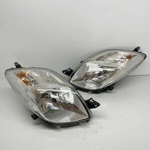 [ coating settled ] Toyota KSP90 NCP90 90 series Vitz previous term headlamp head light left right set LR halogen ICHIKOH 52-134 P60270