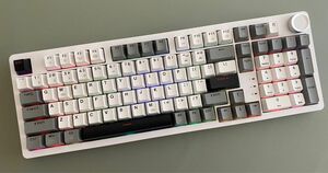 Keychron SNK 青龍ワイヤレスメカニカルキーボード GraywoodV3+軸 2U0フルサイズ 有線/BT/2.4G対応