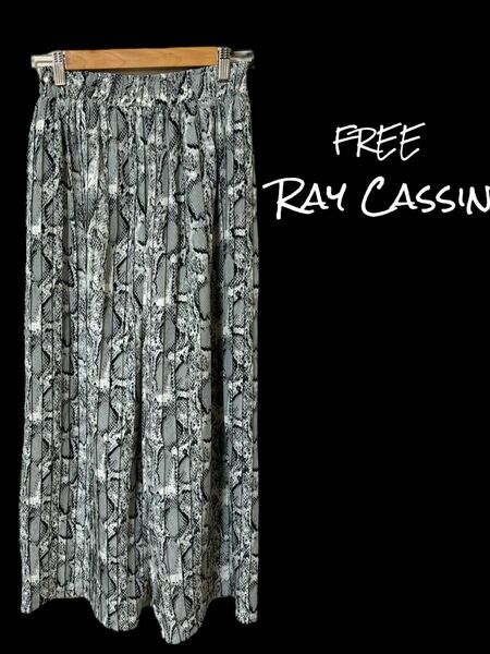 【Ray cassin】パイソン柄プリーツパンツ/FREE